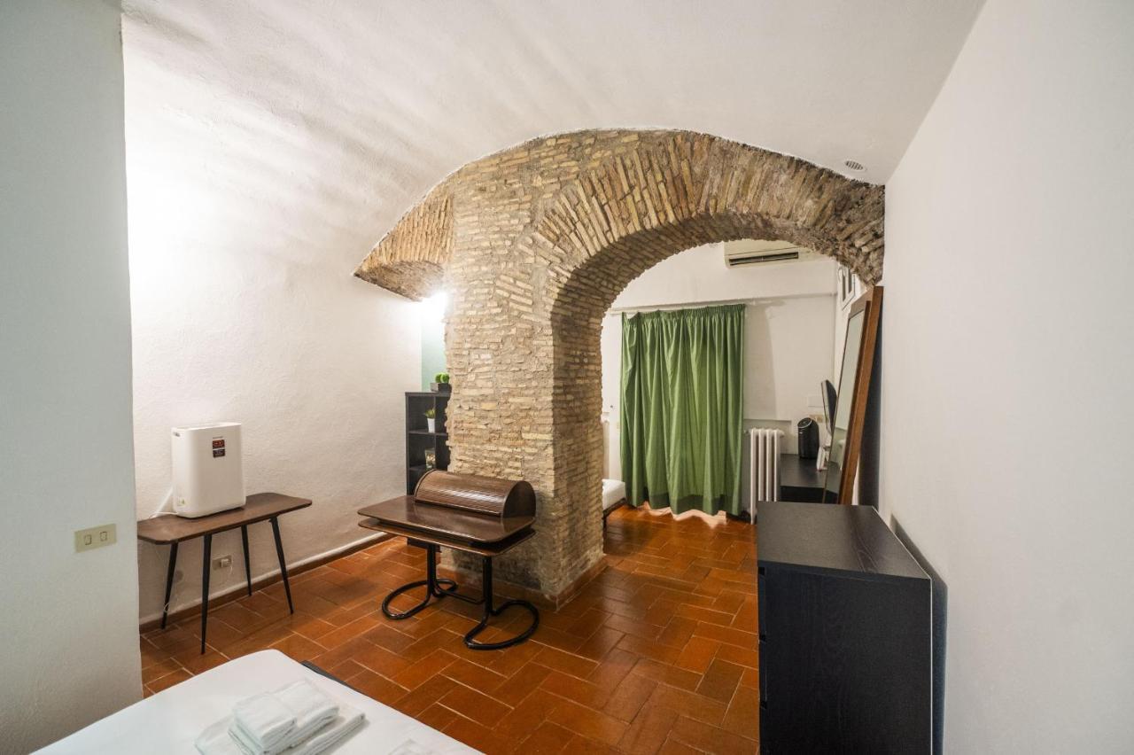 Campo De Fiori Grotto Apartment Rome Buitenkant foto